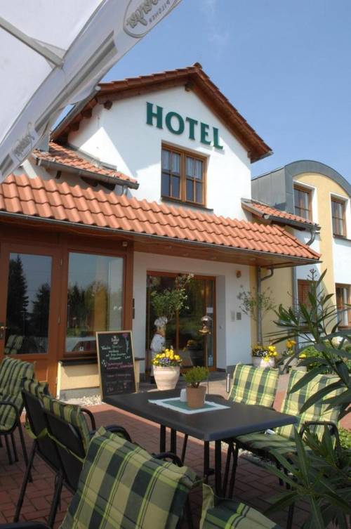 GreenLine Landhotel Dresden