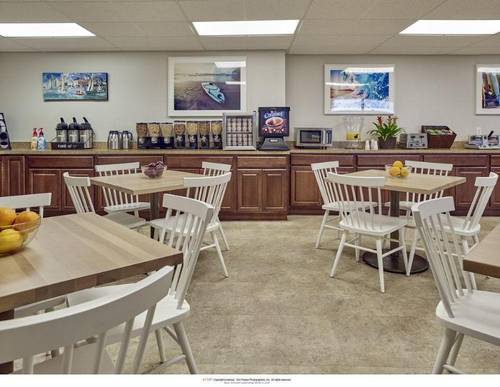 Henlopen Hotel
