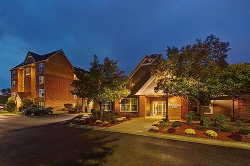 Residence Inn Detroit Livonia