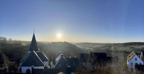 Burghaus & Villa Kronenburg