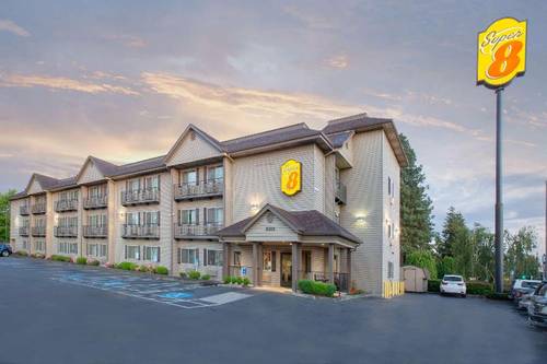 Super 8 by Wyndham Springfield/Eugene