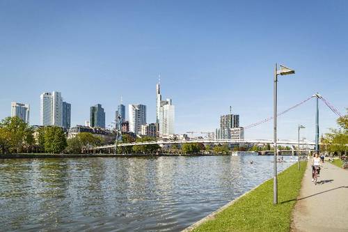 Premier Inn Frankfurt City Centre