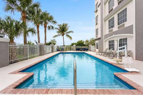 La Quinta Inn & Suites Ft. Pierce