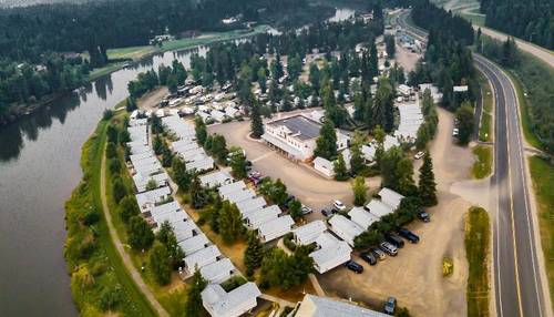 Rivers Edge Resort