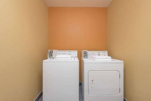 Microtel Inn & Suites By Wyndham Ft. Worth North/