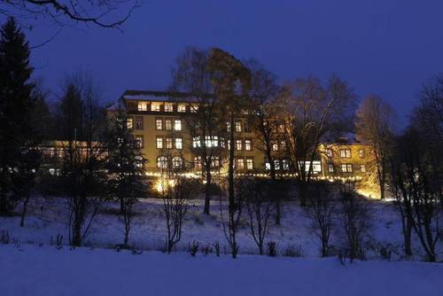 Roomingtons Hotel Franziskushöhe Lohr