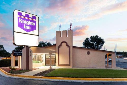 Knights Inn Tucker