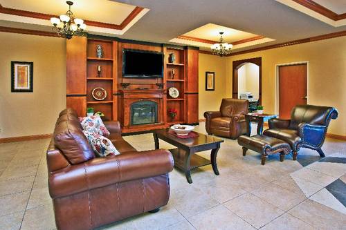 Holiday Inn Express Hotel & Suites Anderson