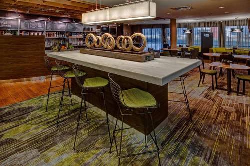 Courtyard by Marriott Alexandria