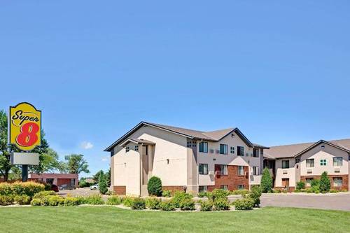 Super 8 by Wyndham Aberdeen East