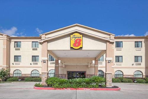 Super 8 by Wyndham IAH West/Greenspoint