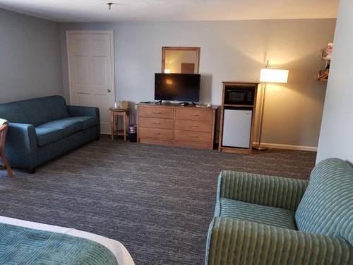 Hampton Village Resort