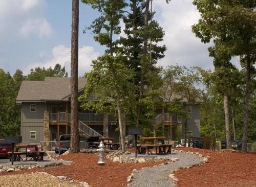 Los Lagos at Hot Springs Village Ramada by Wyndham