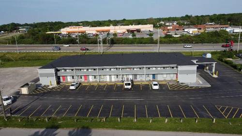Days Inn by Wyndham Indianapolis East Post Road