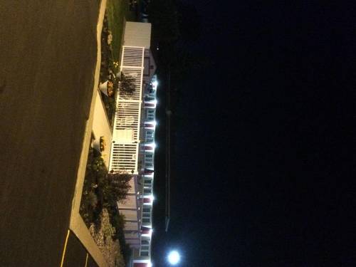 Caravan Motel