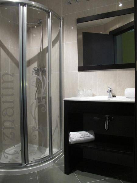 Aznaitin Hostal