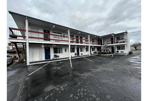 Travelers Inn by OYO Longview Kelso