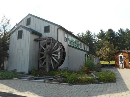Holiday Inn Express Hocking Hills - Logan