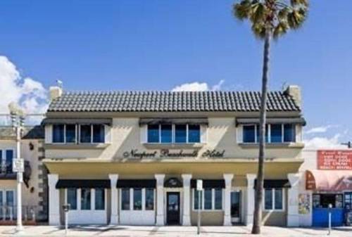 NewPort Beachwalk Hotel