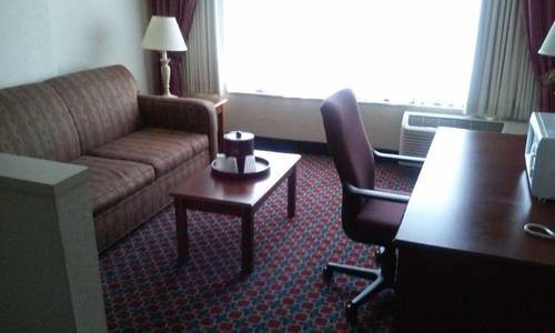 Imperial Swan Hotel & Suites Lakeland
