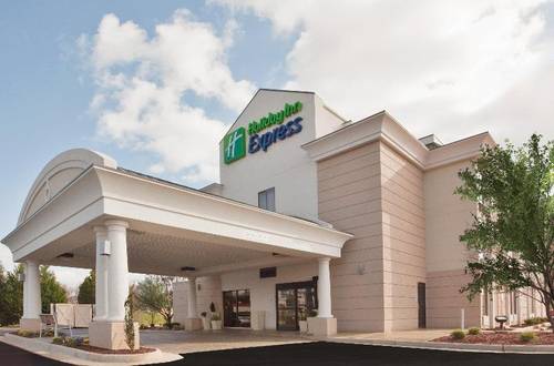 Holiday Inn Express Lynchburg