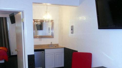 Adventurer All Suite Hotel Los Angeles