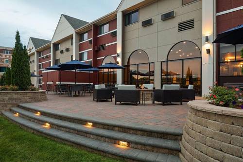 Courtyard La Crosse Downtown/Mississippi Riverfron