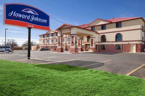Howard Johnson by Wyndham Lubbock TX