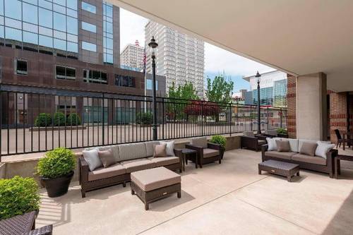 Courtyard Louisville Downtown