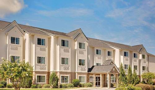 Microtel by Wyndham Perry National Fairground I-75