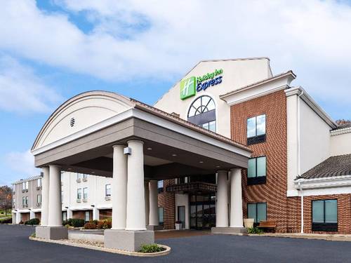Holiday Inn Express Meadville (I-79 Exit 147A)