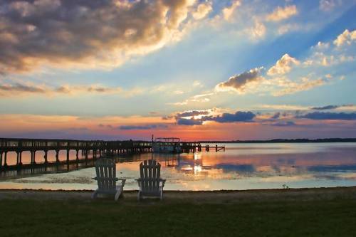 Lakeside Inn