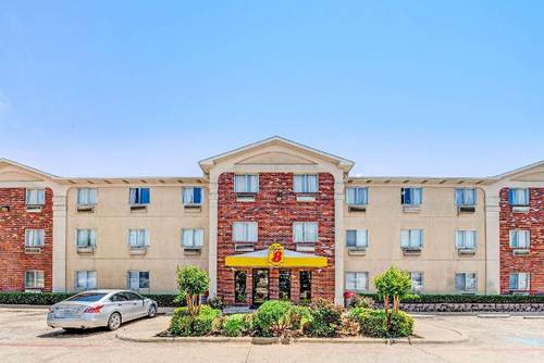 Super 8 by Wyndham McKinney/Plano Area