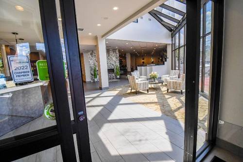 Euro-Suites Hotel