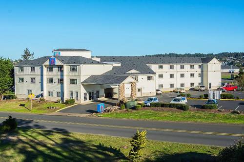 Inn at Yaquina Bay