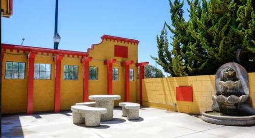 Mission Inn And Suites