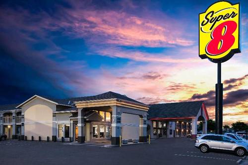 Super 8 by Wyndham Oklahoma Arpt Fairgrounds West