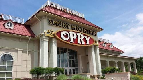 Days Inn by Wyndham Apple Valley Sevierville