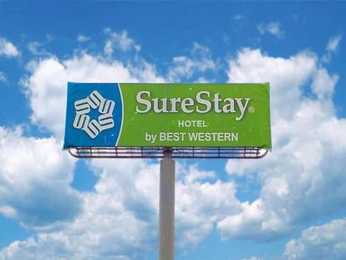 Quality Inn & Suites near Downtown Mesa