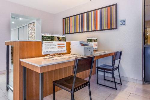 Holiday Inn Express Ramsey-Mahwah