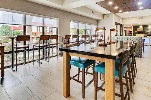 Holiday Inn Express Dublin
