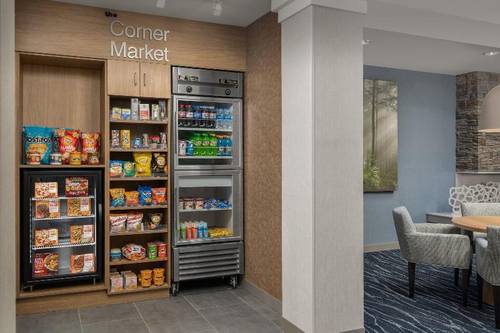 Fairfield Inn & Suites Roanoke North