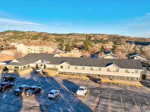 Super 8 by Wyndham Hot Springs