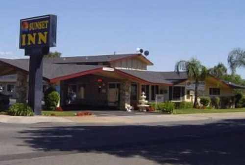 Sunset Inn