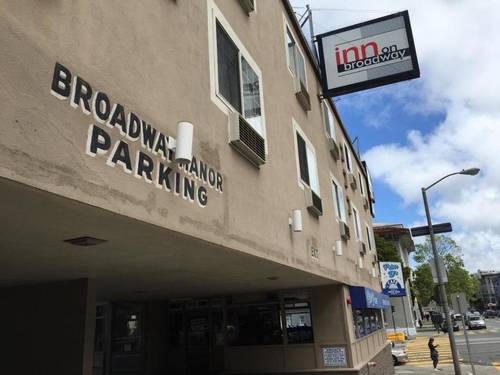 Inn On Broadway