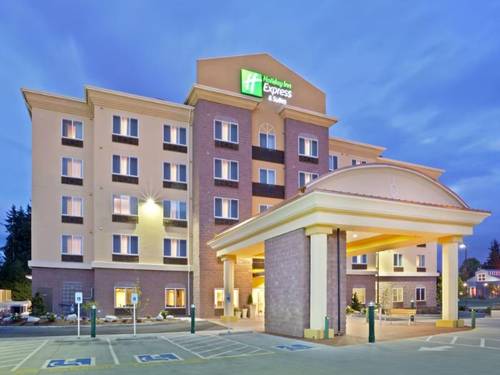 Holiday Inn Express and Suites Seattle North - Lyn