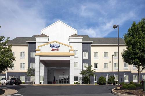 Fairfield Inn and Suites by Marriott State College