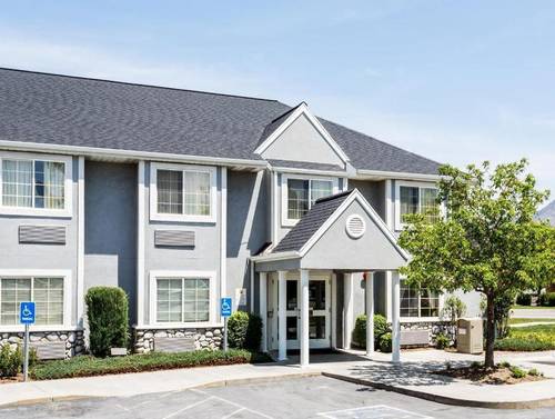 Super 8 by Wyndham Midvale/Midvalley/Salt Lake Cty