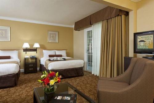 Creekside Inn