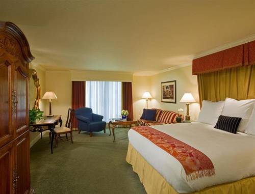 Lafayette Park Hotel